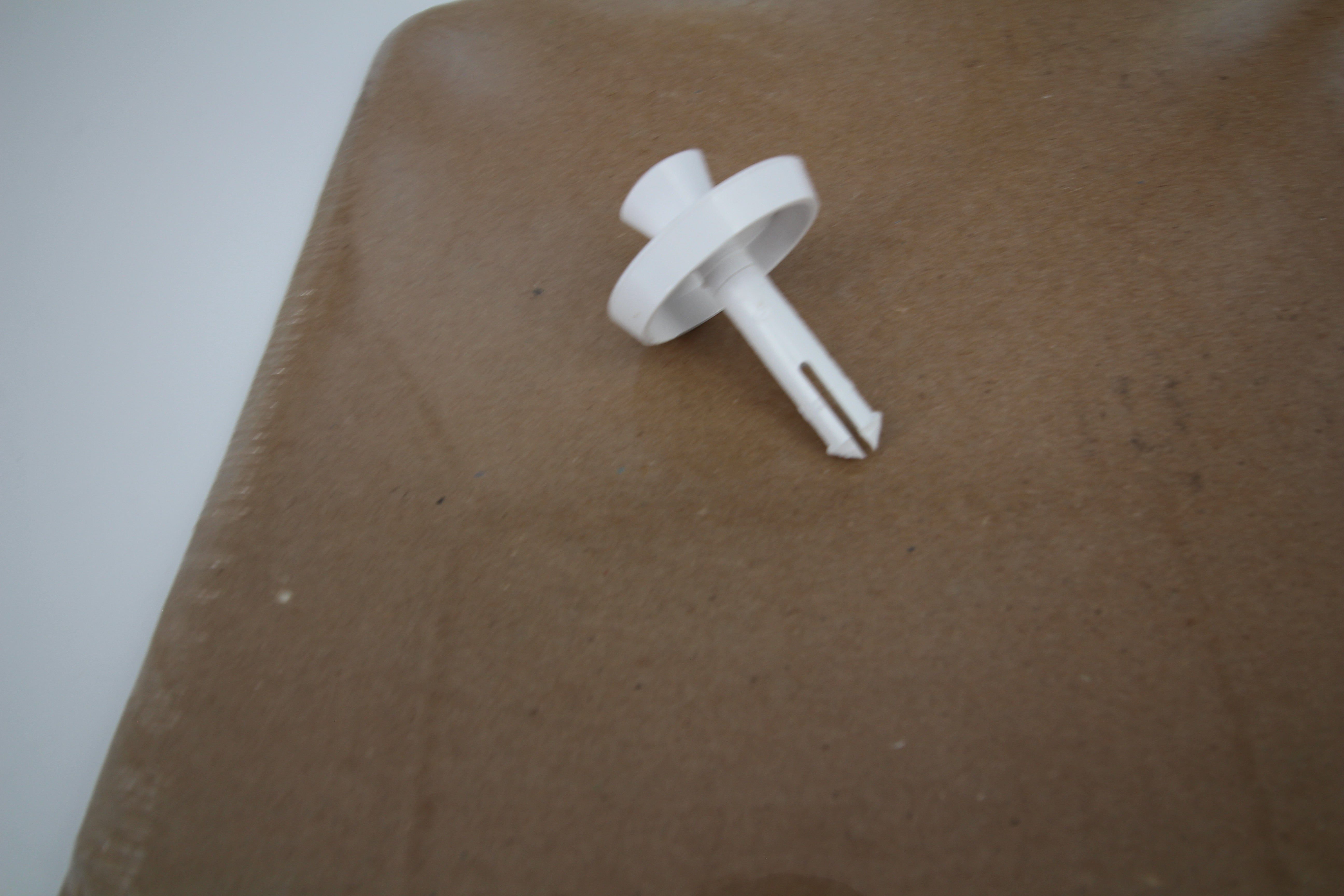 Sink - Stopper - White - Fluted - For 1303